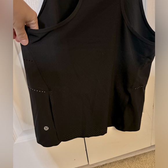 LULULEMON / Run Tank Top - Picture 5 of 5